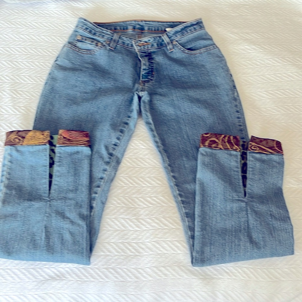 3 Sisters Blue 5 Pocket Jeans with Brocade Hem & Leopard Vent 2